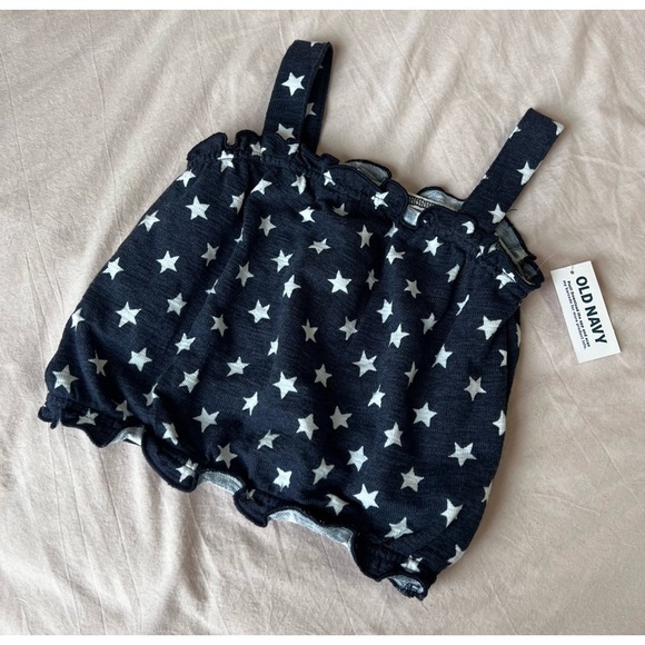 Old Navy Star Print Tank Top - Picture 2 of 3